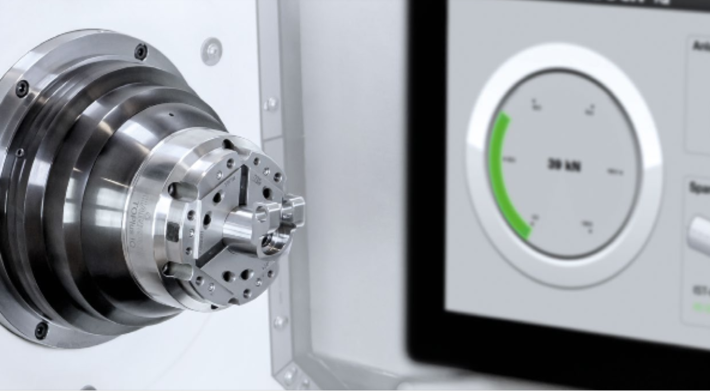 Mandrini con tecnologia di serraggio intelligente IQ HAINBUCH