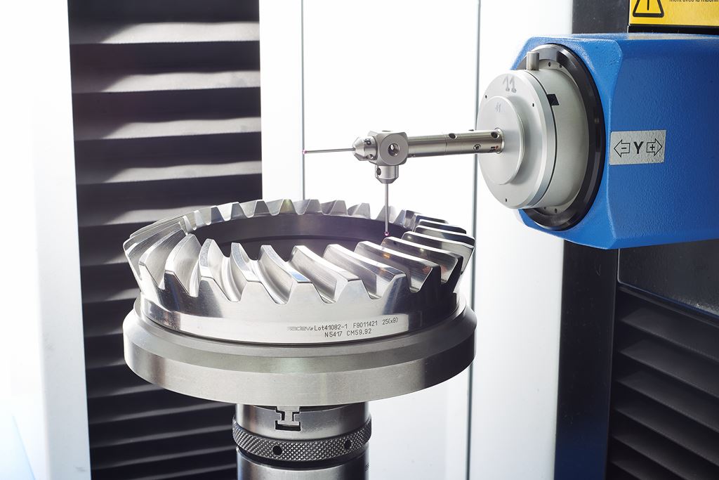 Complete transmissions and components transmissions